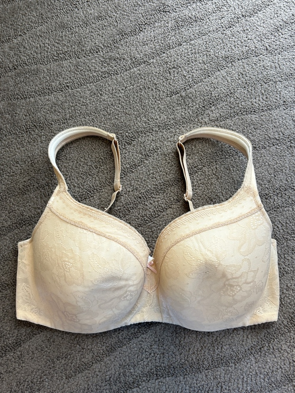 Cacique Modern Lace Covered Balconette  Beige Bra Size 38DDD - Picture 4 of 10